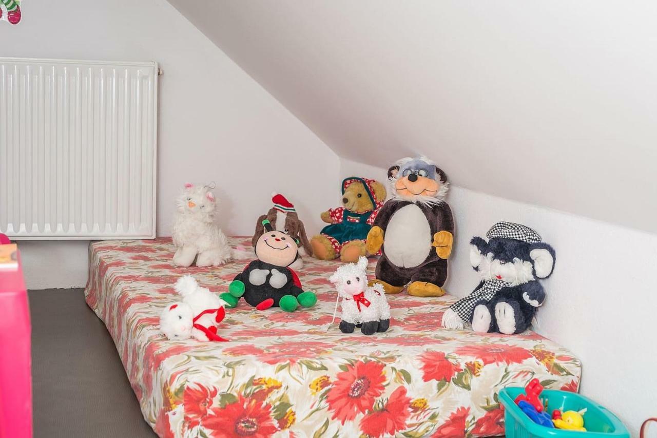Apartma Ajda Komenda Bagian luar foto
