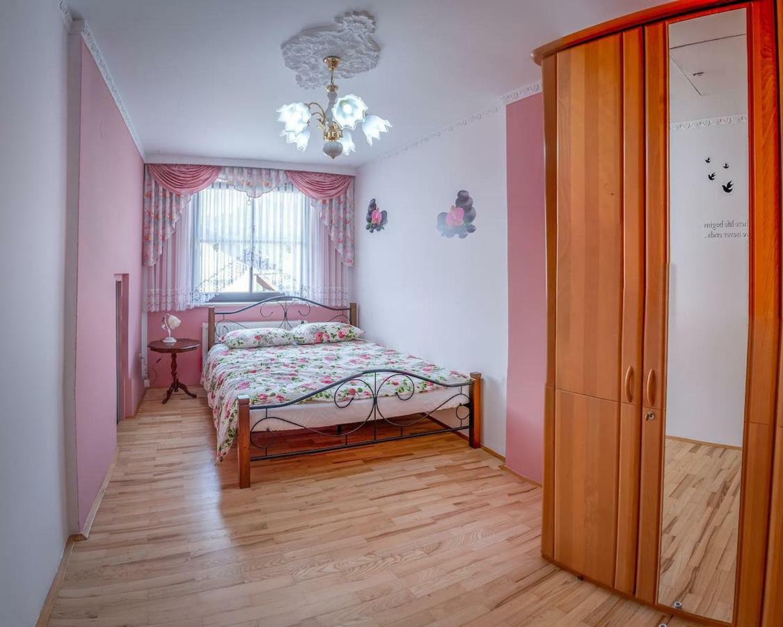Apartma Ajda Komenda Bagian luar foto