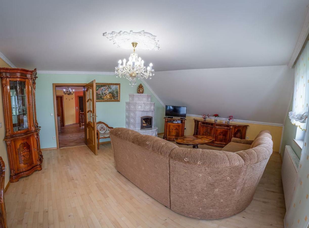 Apartma Ajda Komenda Bagian luar foto
